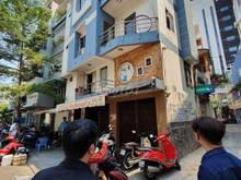 Hình ảnh Cho thuê Nhà Góc 2MT hẽm Đường CMT8 - Phường 10 - Quận 3.