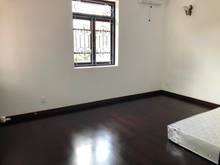 Hình ảnh Cho Thuê Biệt Thự Văn Phòng Khu Song Hành - DT 10x20m
