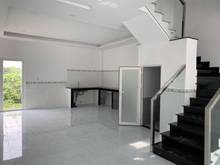 Hình ảnh Nhà 64m² 1 Trệt 1 Lầu gần chợ Quy Đức MT QL50, Sổ Hồng Riêng