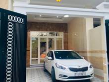 Hình ảnh Bán nhà phố ngay chợ thủ đức 4x15 1 trệt 2 lầu SHR hoàn công
