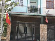 Hình ảnh Bán gấp căn nhà 1 trệt 1 lầu sát bên KCN,dân cư đông đúc tiện ở KD...