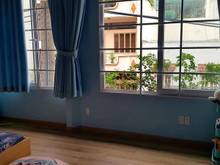 Hình ảnh Cho thuê nhà 165/8 Rạch Bùng Binh Hẻm xe hơi thông CMT8
