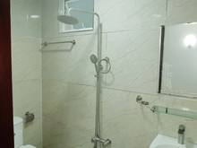 Hình ảnh Bán Nhà đường Núi Thành, 1trệt 1 lững 2 lầu, DT:4.2x15 – Giá: 9.8 tỷ