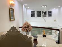 Hình ảnh Bán Nhà Góc 2 Mt Nguyễn Bặc- Dt: 6 X 11m, Trệt,Lửng 3lầu, St
