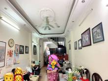 Hình ảnh Bán nhà phân lô, ô tô Nguyễn Công Hoan, Ba Đình, 68m,5 tầng giá 6 tỷ 8
