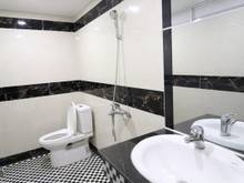 Hình ảnh Bán Nhà Hẻm Lạc Long Quân DT: 4.10m x 15 m  DTCN: 61.40m2