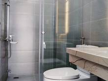 Hình ảnh Mặt tiền Đường nội bộ Lạc Long Quân P.9 Q.Tân Bình