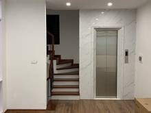 Hình ảnh 6 Tầng! Thang Máy! Nhà Đẹp ở luôn phố Nguyễn Chí Thanh. Ô tô gần nhà