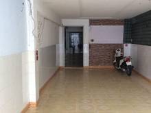 Hình ảnh Cho thuê Mặt Bằng MT Đường Nguyễn Biểu, P.1, Q.5.  DT: 4 x 16m