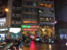 Hình ảnh Cho thuê nhà nguyên căn mặt tiền Nguyễn Tri Phương - Phường 7 - Quận 5