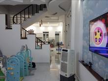 Hình ảnh chính chủ cần bán nhà 1 trệt 1 lầu 100m2 liền kề kcn