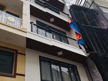 Hình ảnh Cho thuê nhà 185A Võ Văn Tần hẻm 8m thông Nguyễn Thị Minh Khai, Q.3