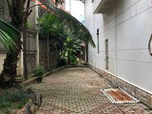 Hình ảnh Bán nhà mt hai bà trưng , q1 khu kinh doanh sang trọng. 4,5 x 18m.