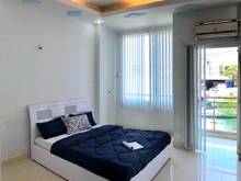 Hình ảnh Phòng rộng, ban công, sẵn tiện nghi, mát mẻ. Gần chợ Phạm Văn Hai
