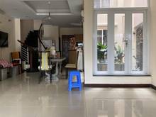 Hình ảnh Nhà ngang khủng 8x11m, HXH đường Huỳnh Văn Bánh, P11, 14.5 tỷ