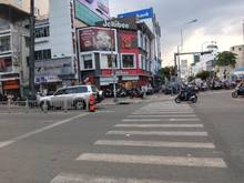 Hình ảnh Cho thuê nhà ngã tư Góc 2MT Trần Hưng Đạo, P.2, Q.5
