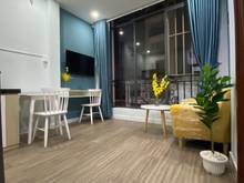 Hình ảnh Cho Thuê Căn Hộ 2PN Khu Sân Bay, Full Nội Thất,Thang Máy, Free Dịch Vụ