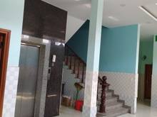 Hình ảnh Cho thuê nhà 10PN - CÓ HẦM XE mặt tiền  Đường Lam Sơn, P16, Q.PNhuận