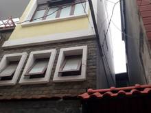 Hình ảnh Cho thuê nhà hẻm xe hơi 118/2C Trần Quang Diệu cách MT 1 căn thông Lê