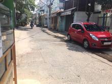 Hình ảnh Bán nhà đường Nguyễn Hồng Đào, gần GX Tân Thành DT: 5.2 x25m. Khu sang