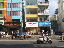 Hình ảnh Cho thuê Nhà Đường và hẽm  Phan Đăng Lưu - Phường 3 - Quận Phú Nhuận.