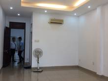 Hình ảnh Cho thuê nhà nguyên căn hẻm xe hơi 385 Lê Văn Sỹ , p13 , Quận 3