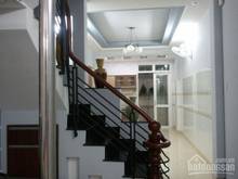 Hình ảnh Bán gấp nhà mặt tiền Q3, Đường Rạch Bùng Binh, vị trí đẹp Giá: 18 tỷ.