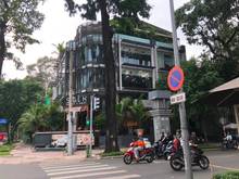 Hình ảnh Cho thuê nhà nguyên căn mặt tiền Phan Xích Long, Phú Nhuận