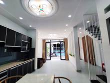 Hình ảnh Cho thuê nhà HẺM XE TẢI THÔNG 10/3 Nguyễn Trọng Tuyển