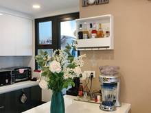 Hình ảnh - Diện tích 91m2, 2PN, 2WC. - Lầu cao yên tĩnh nhà đẹp - Full nội thất