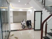 Hình ảnh Bán nhà đường Định Công Thượng, ô tô, lô góc, VP, DT60mx6T. Giá 5.4 tỷ