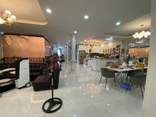 Hình ảnh Cho thuê trường học, nha khoa, spa...HXH CMT8, Q.3, 8x25, 5 tầng 100tr