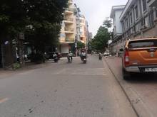 Hình ảnh Bán nhà Mặt phố Thiên Hiền, THANG MÁY- ÔTÔ - Kinh Doanh, chỉ 13.3 tỷ.