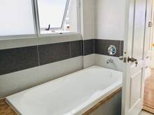 Hình ảnh Cho thuê Trang Chủ MB66.COM / Đăng Ký Tặng 66K Green Valley, nhà như hình, 2 phòng ngủ, lầu cao.