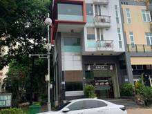 Hình ảnh Cho thuê căn góc mặt tiền đường Hà Huy Tập, giá 115 triệu