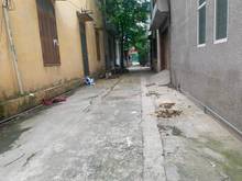 Hình ảnh Bán 40m2 đất sổ đỏ gần đường 333 Ngô Xuân Quảng, Trâu Qùy