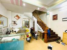 Hình ảnh Bán nhà chính chủ Tôn Thất Tùng, Đống Đa , 30m, 6 tầng,  mt 5.4m,  ô t