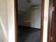 Hình ảnh Cho Thuê Villa mặt tiền Đinh Công Tráng, P.Tân Định, Quận 1