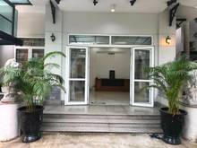 Hình ảnh cho thuê nhà đường Âu Cơ quận Tân Bình 10x20m