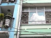 Hình ảnh Cho thuê nhà mặt tiền đường Hoa Sữa quận Phú Nhuận 4x16m