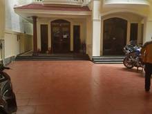Hình ảnh Cho thuê nhà đường Đoàn Thị Điểm quận Phú Nhuận 12x18m