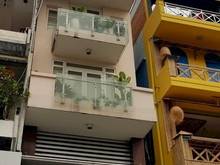 Hình ảnh Cho thuê nhà trung tâm P. 8, Q3 MT đường Lý Chính Thắng, 8 tầng.