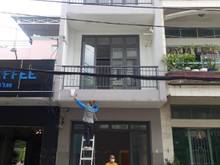 Hình ảnh Cho thuê nhà Lê Quang Định, 3.4x7.5m, 1 trệt gác lửng.