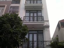 Hình ảnh Cho thuê CHDV đường Lý Chính Thắng, 4x17m, 12P, 70tr.