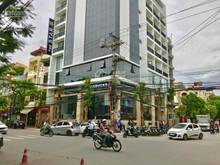 Hình ảnh Cho thuê nhà mặt đường Văn Cao phố tây 4 tầng để kinh doanh
