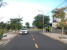 Hình ảnh Bán lô Góc 200m2 đường 10m5 cắt Nguyễn Công Phương