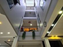 Hình ảnh Bán nhà biệt thự nội thất Châu Âu Đường 8m Bàu Cát Quận Tân Bình