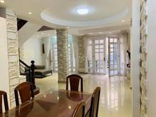 Hình ảnh Cho thuê nhà nguyên căn Huỳnh Văn Bánh, Phường 12, Quận Phú Nhuận