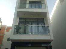Hình ảnh Cho Thuê Nguyên căn Mặt Tiền Trần Hưng Đạo Q1 DT:4,5*18 Giá 90 tr/th.