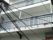Hình ảnh Cho thuê nhà đường Đồng Đen quận Tân Bình 6,4x17m